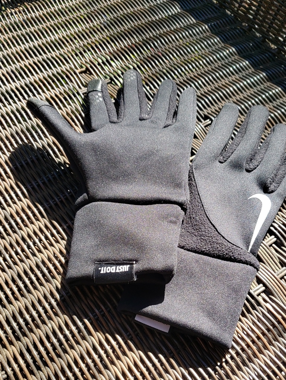 Nike Black Touchscreen Running Gloves with White Swoosh